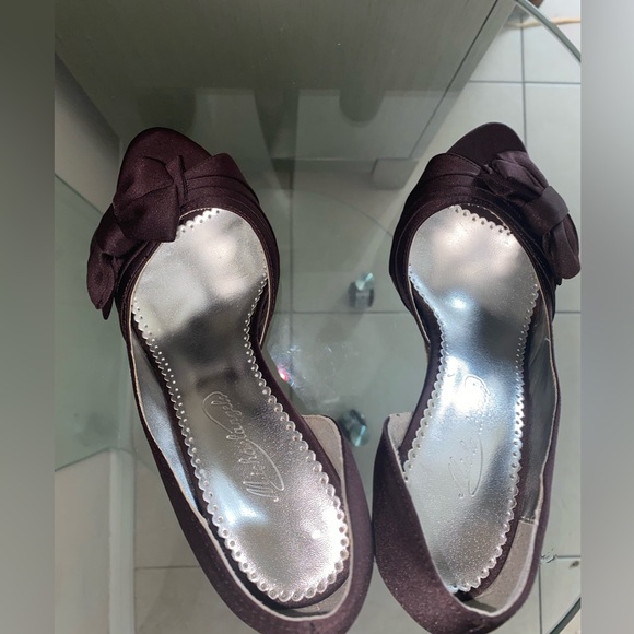 Plum bridesmaids heels - Picture 4 of 4